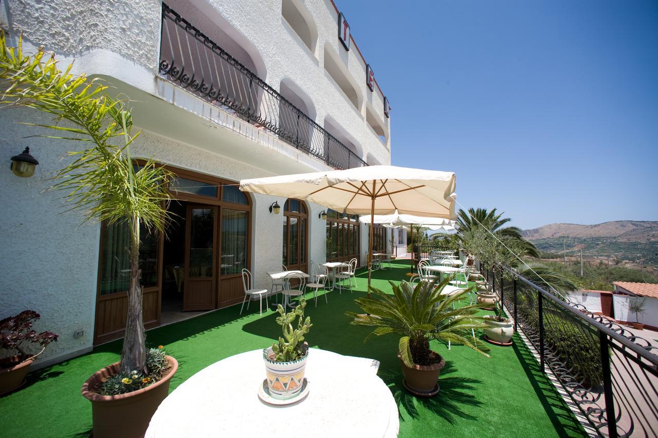Hotel Miravalle Misilmeri Bagian luar foto