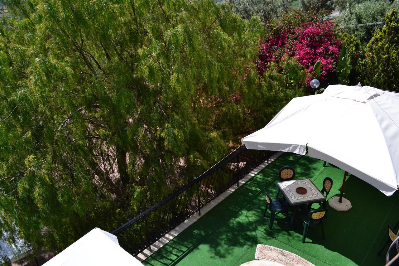 Hotel Miravalle Misilmeri Bagian luar foto